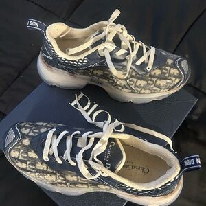 Woman’s Chirstan Dior sneakers